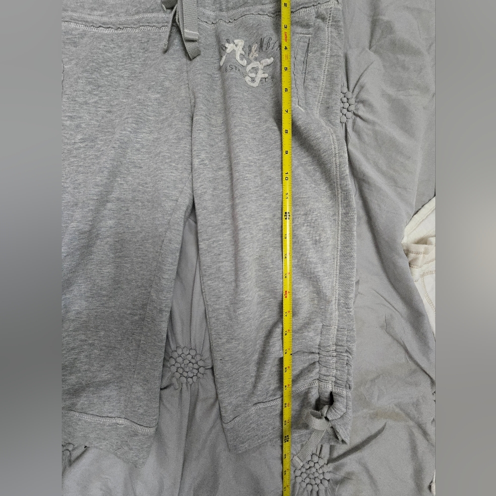 A&F cropped joggers Y2K - Picture 9 of 9